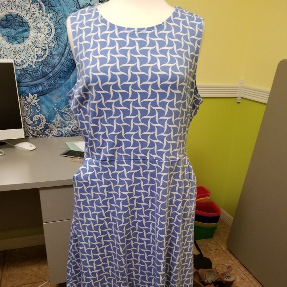 New York & company Sleeveless dress. XL
